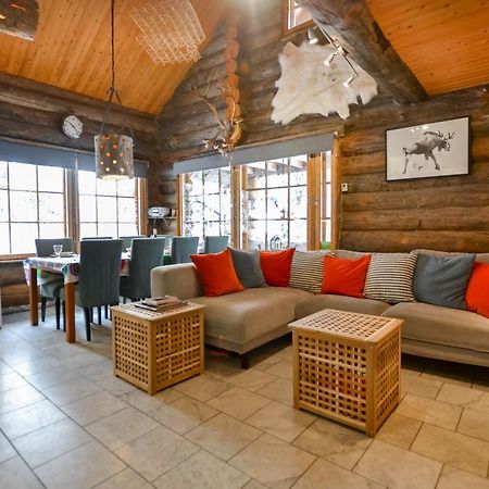Yllaeshilla Cottage Äkäslompolo Екстериор снимка